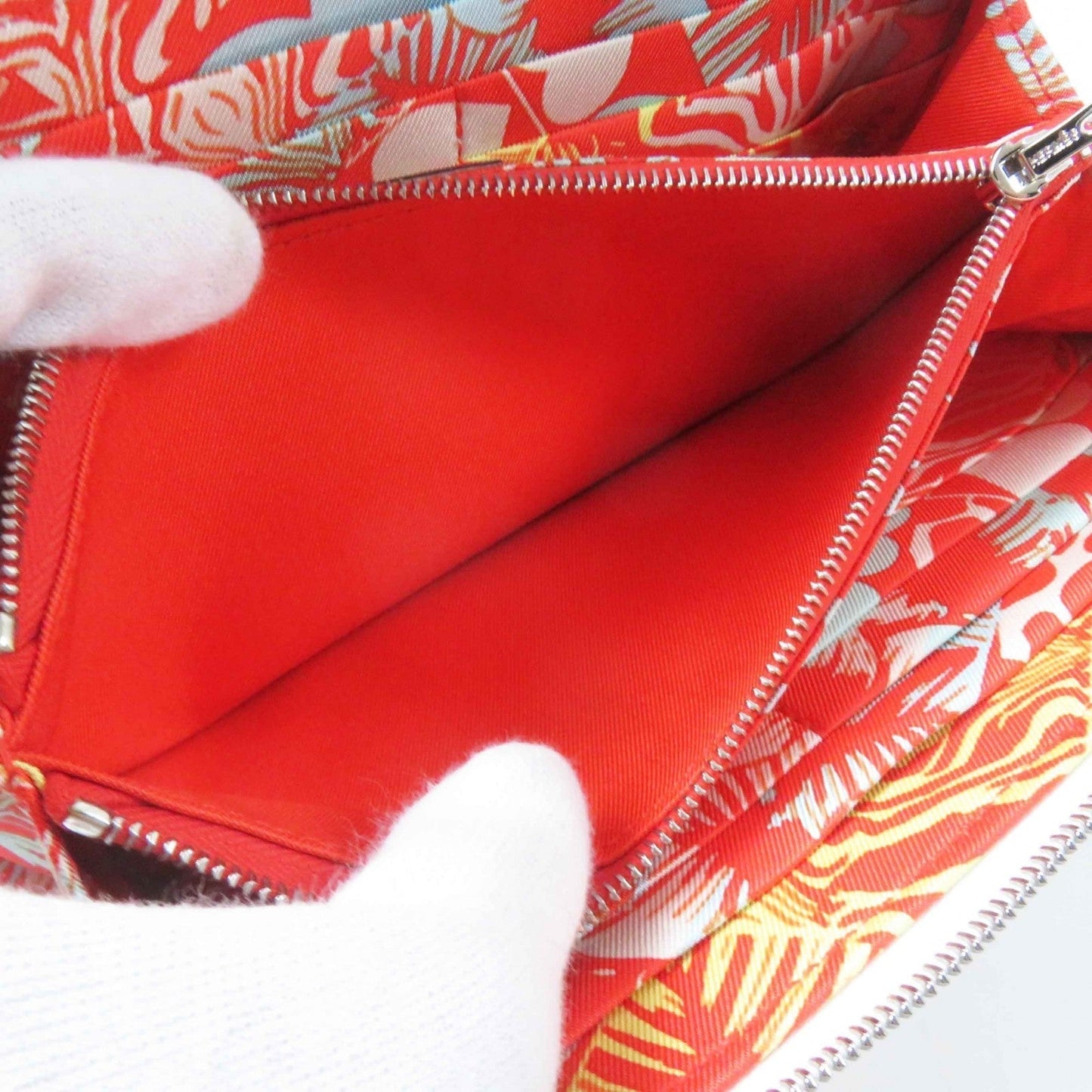 HERMES Long Wallet Purse Main: Evercolor, Lining: Silk New White Azap long silk in Women Used