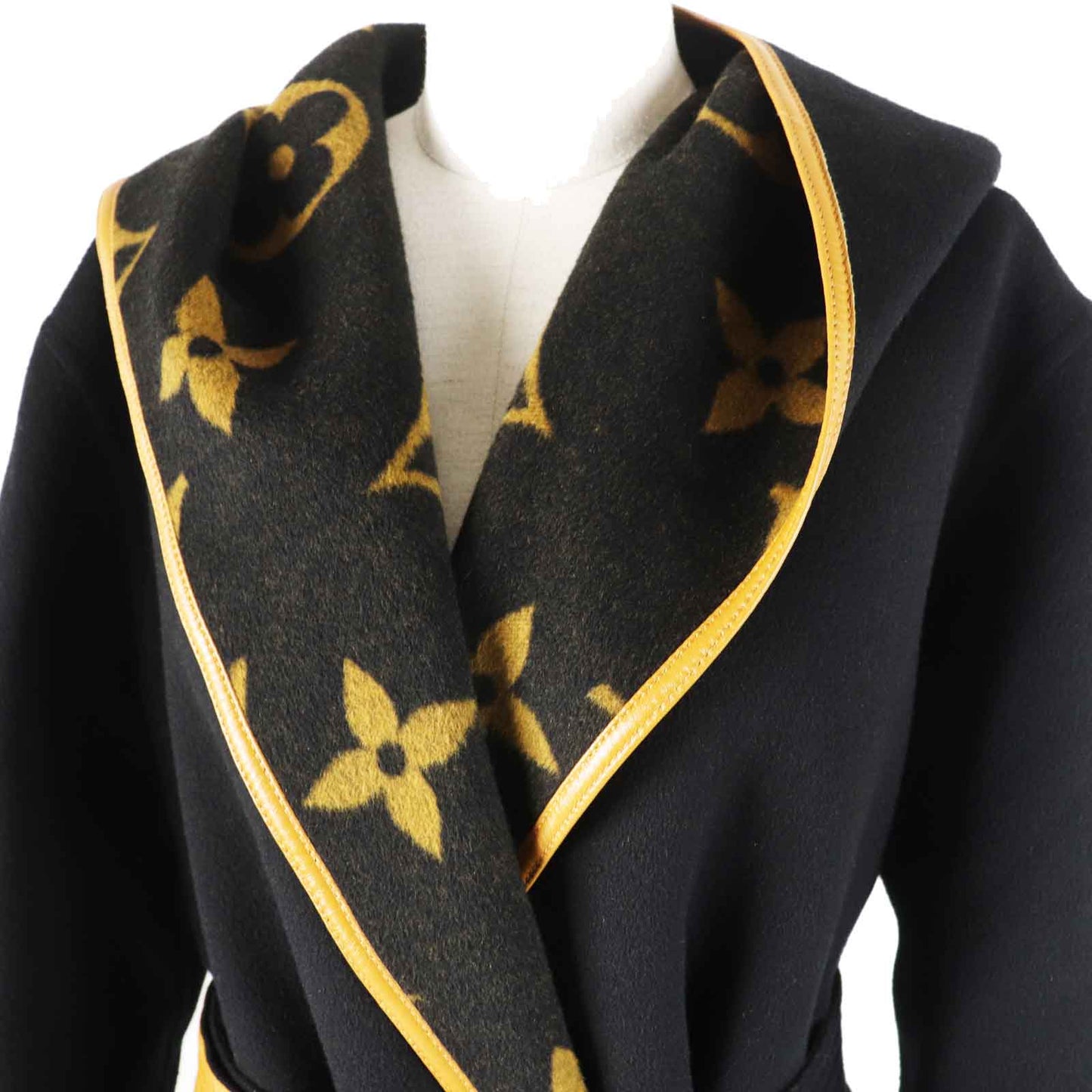LOUIS VUITTON coat Outer: 99% wool, Outer: 1% silk, Lining: 50% cupra, Lining: 50% rayon, Part: 99% wool Black brown Women 38