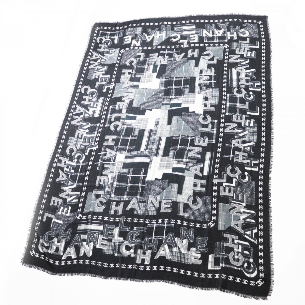 CHANEL scarf 21B Main: 70% wool, Main: 30% cashmere Black White Women