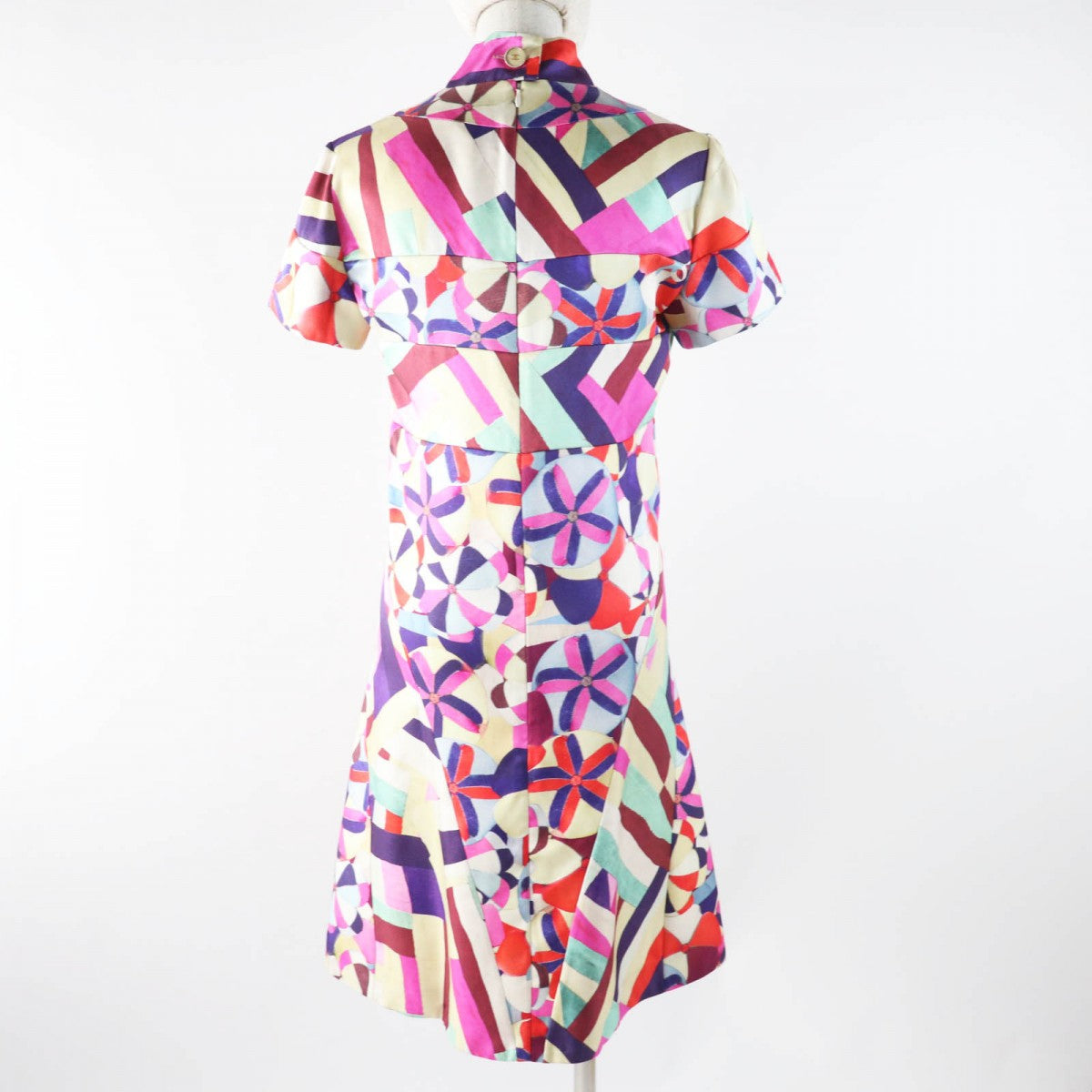 CHANEL one piece P53088 16C Main: 100% silk Pink Blue Red Beige Women 36