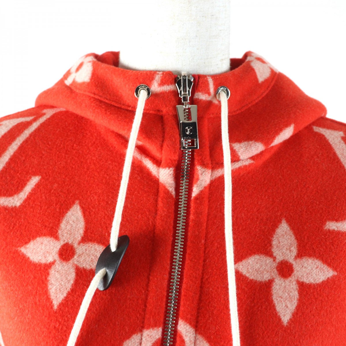 LOUIS VUITTON coat Main: 99% wool, Main: 1% silk, Part: 85% wool, Part: 14% nylon, Part: 1% polyurethane Red Women 38