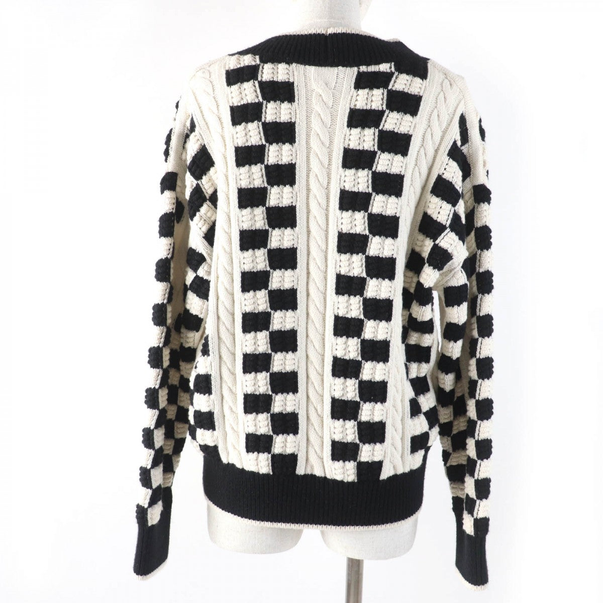 CHANEL knit P74123K10621 Main: 97% cashmere, Main: 2% polyamide, Main: 1% polyurethane White black Women 38