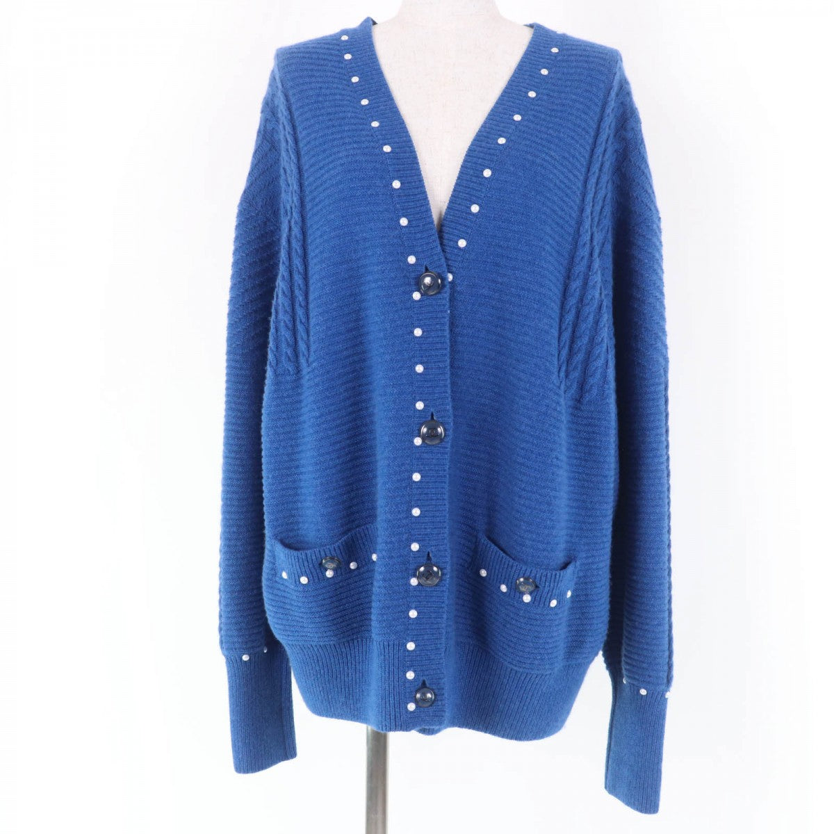 CHANEL cardigan P53610K06955 Main: 53% cotton, Main: 47% cashmere blue Women 38