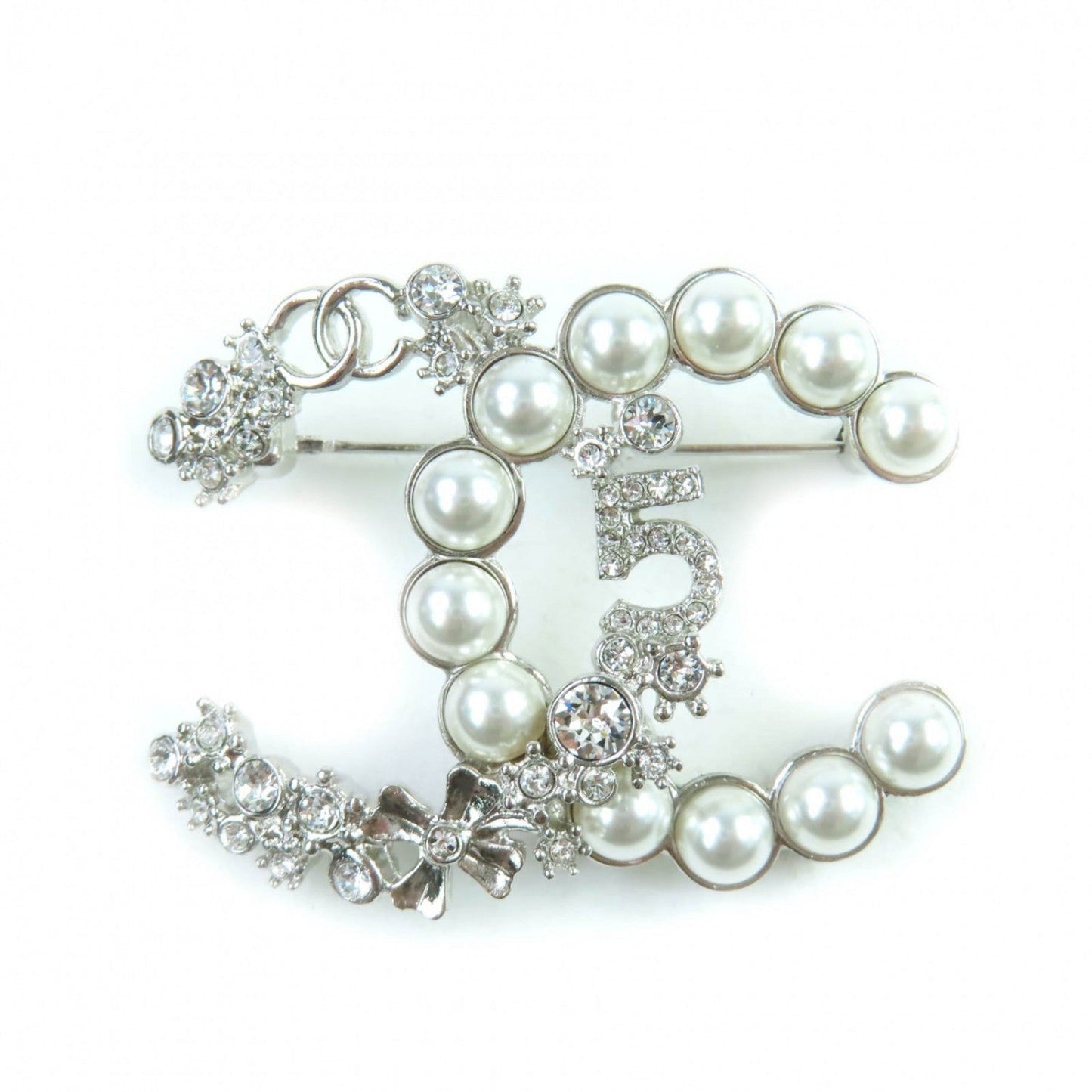 CHANEL Brooch B23P ã¼ Silver white