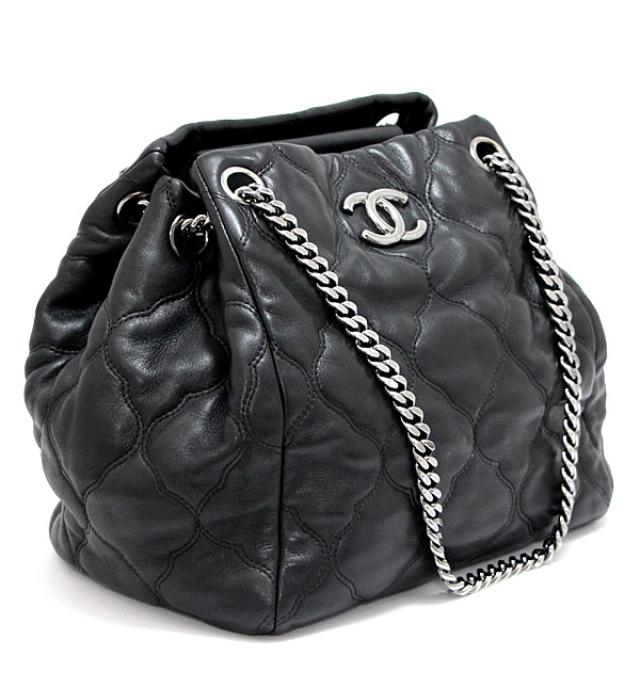 Chanel Chain Shoulder Bag Black Lambskin S Metal Fittings