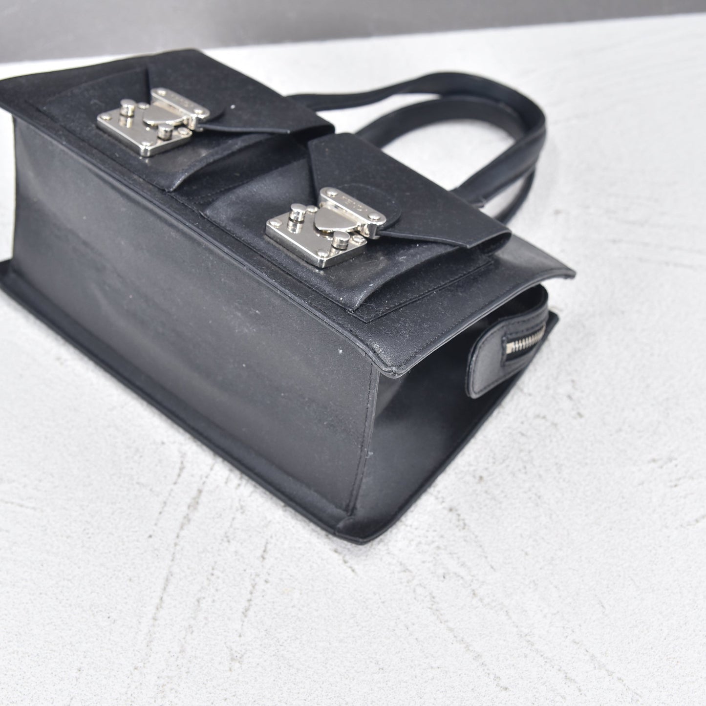 Fendi Handbag - Ewore Bags