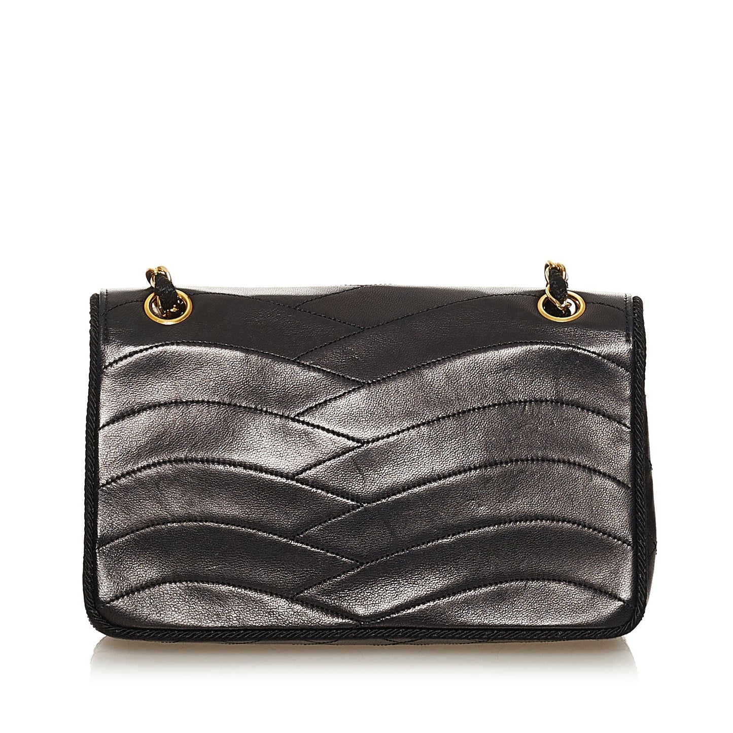 Chanel Matelassé Shoulder Bag - Ewore Bags