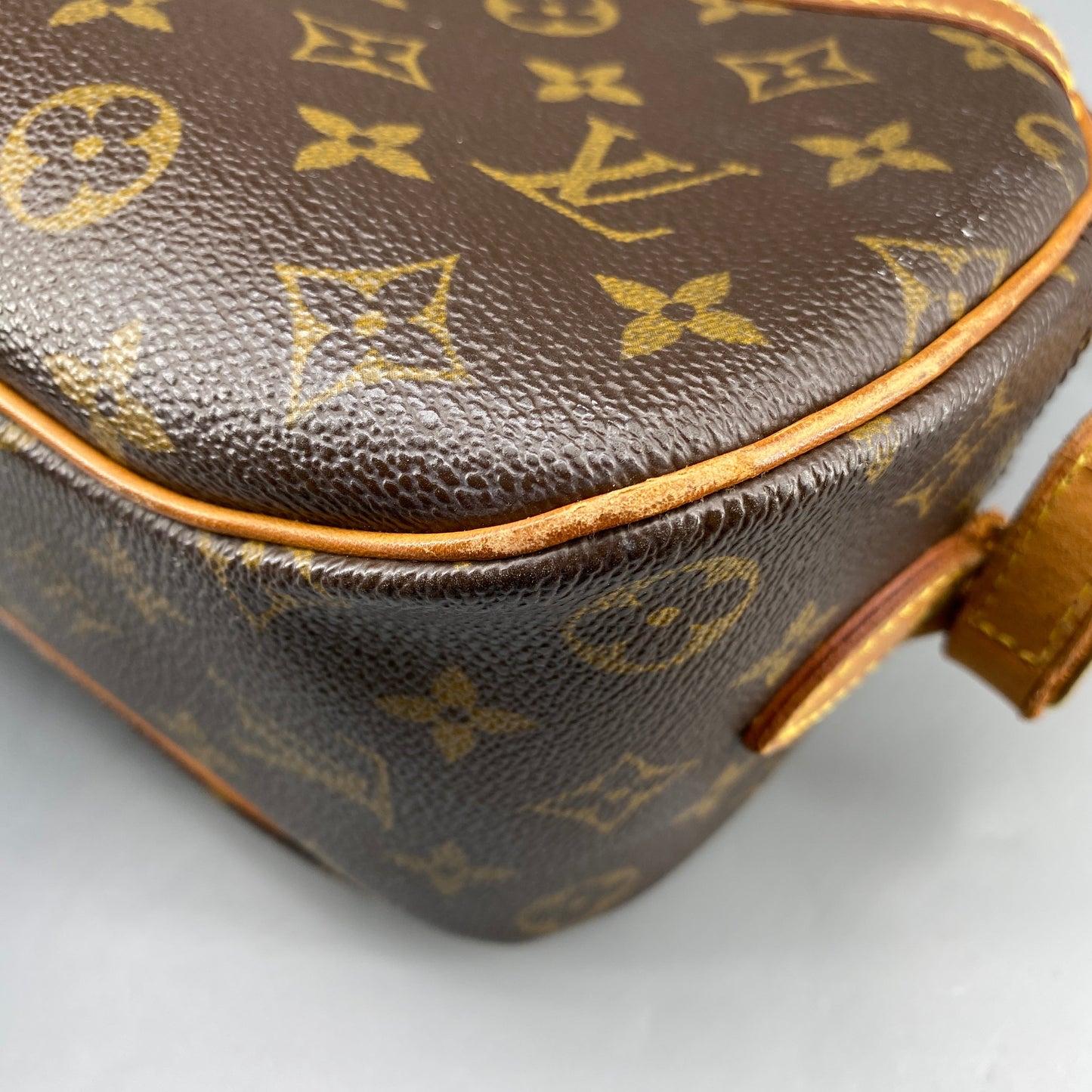 Louis Vuitton Monogram Brown Oval Crossbody Shoulder Bag
