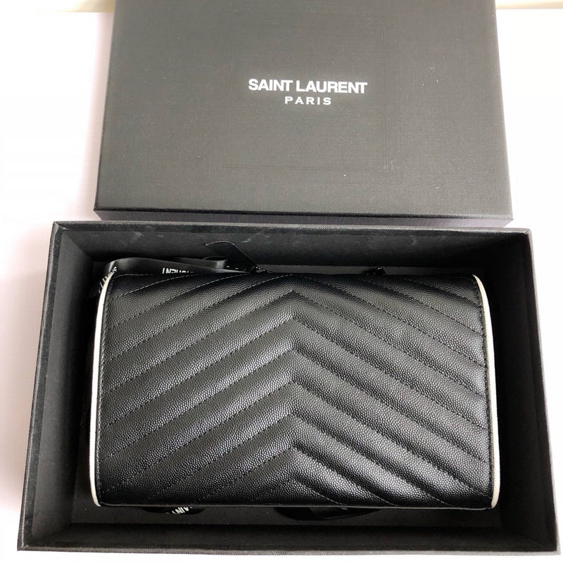 Yves Saint Laurent - Bags 094