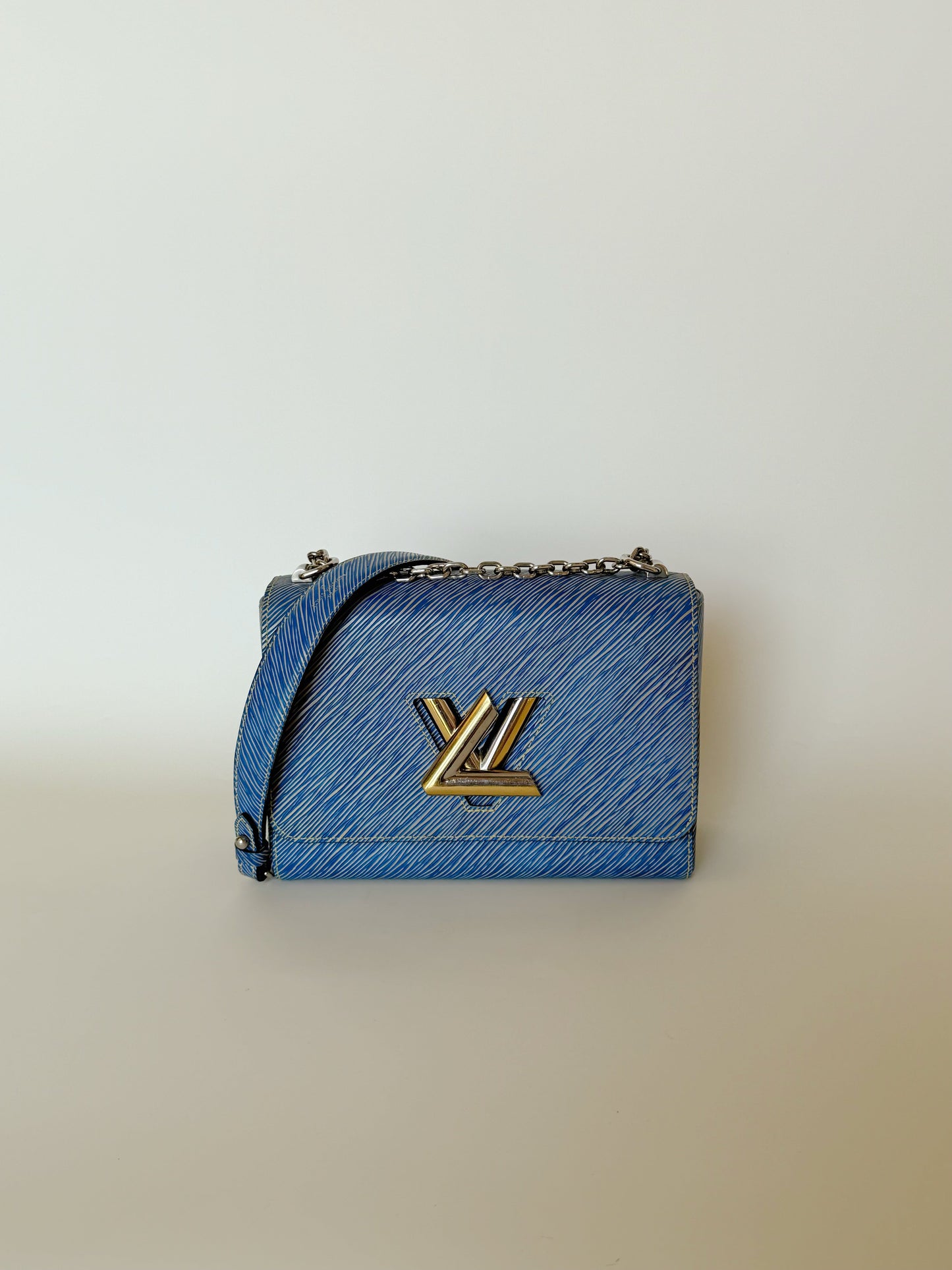 Louis Vuitton Epi Twist Shoulder Bag