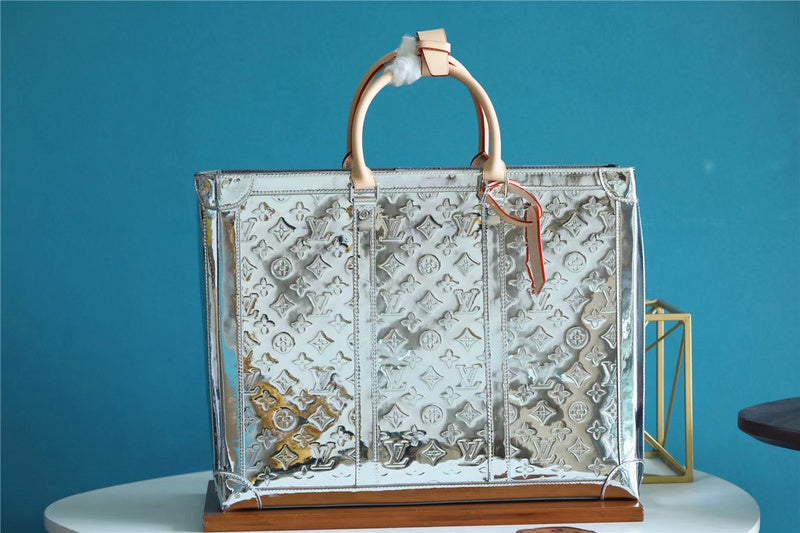 Franco Shops - Louis Vuittons - 9813