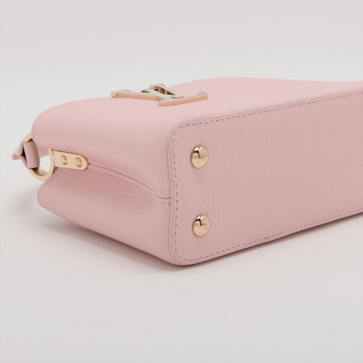 LOUIS VUITTON Capucines Mini in Taurillion Pink M56983