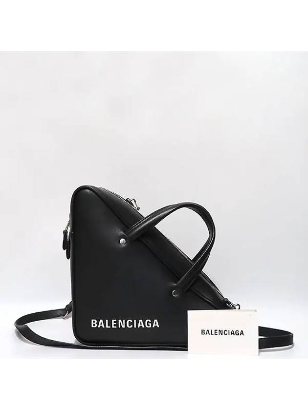 Luxury Balenciaga Trending 2026 476975 2 WAY bag