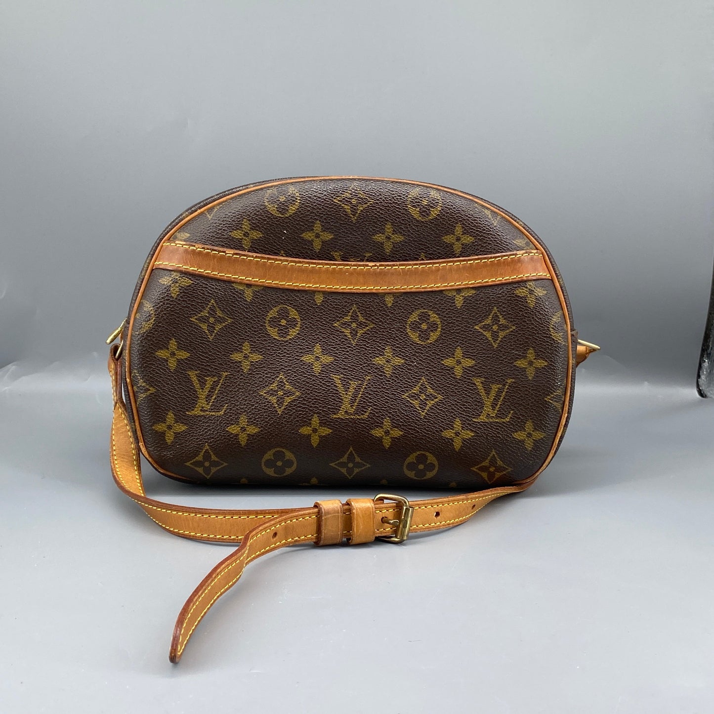 Louis Vuitton Monogram Brown Oval Crossbody Shoulder Bag