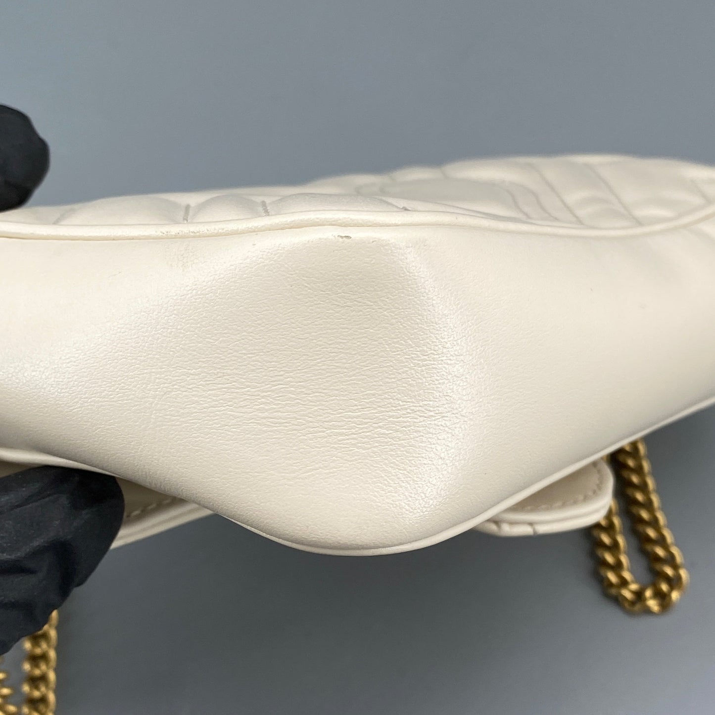 Gucci Cream GG Supreme Chevron Quilted Leather Marmont Mini Flap Chain Bag