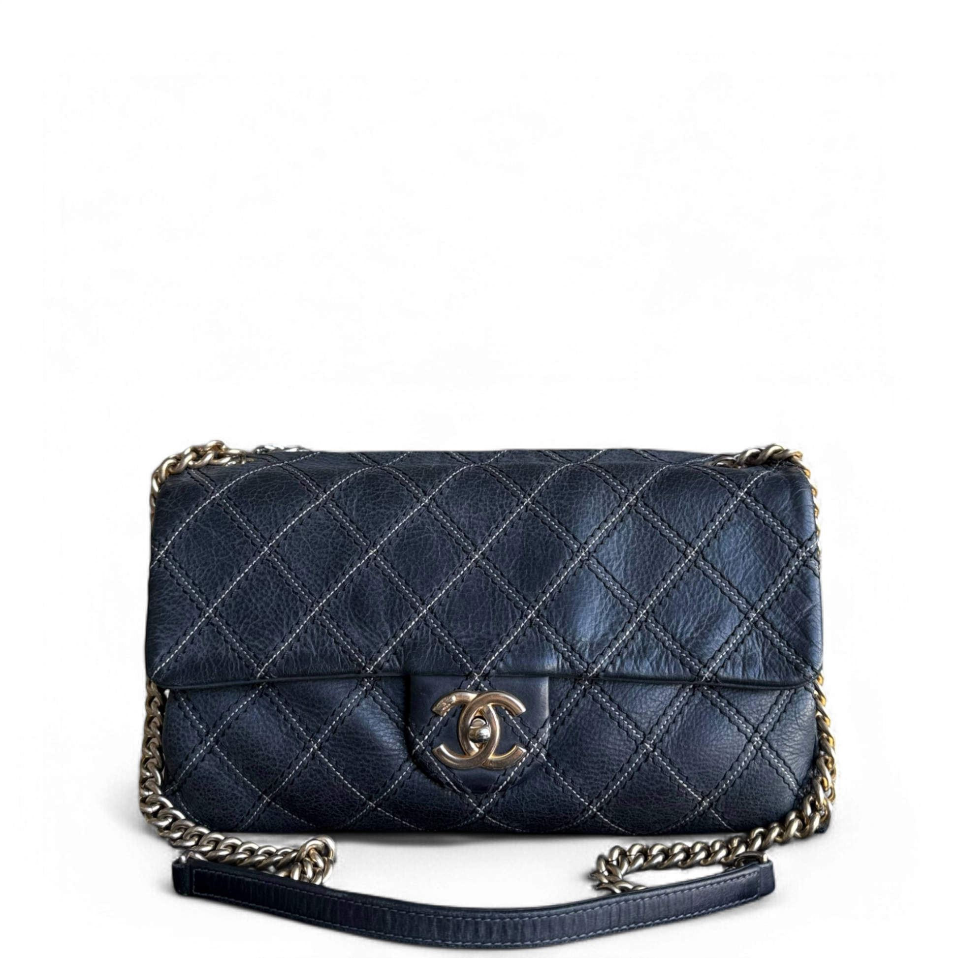 Chanel Shoulder Bag - EworeBags