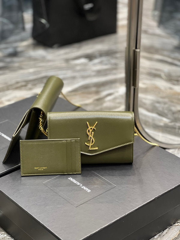 Yves Saint Laurent Day Modern Handbag