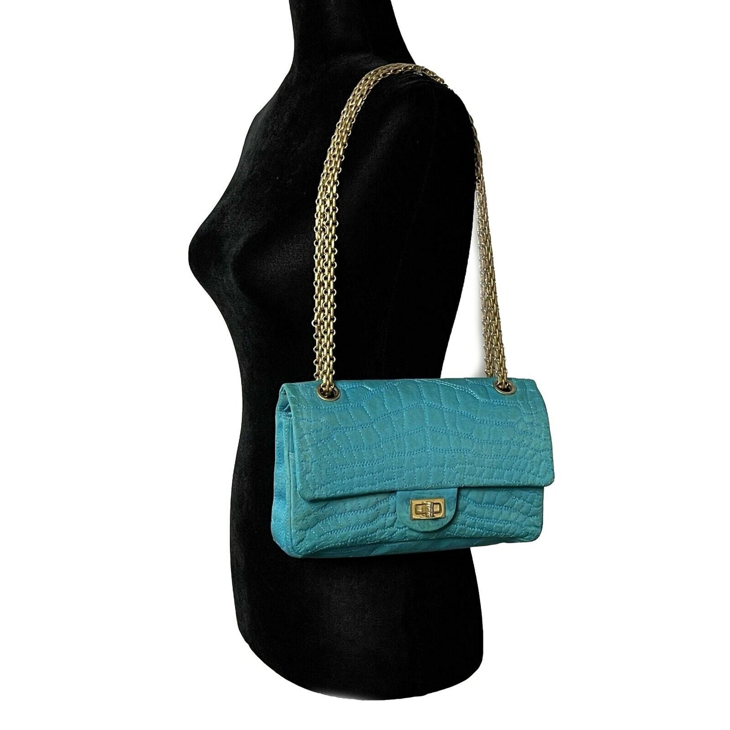 Chanel Small Crossbody Bag - Ewore Bags