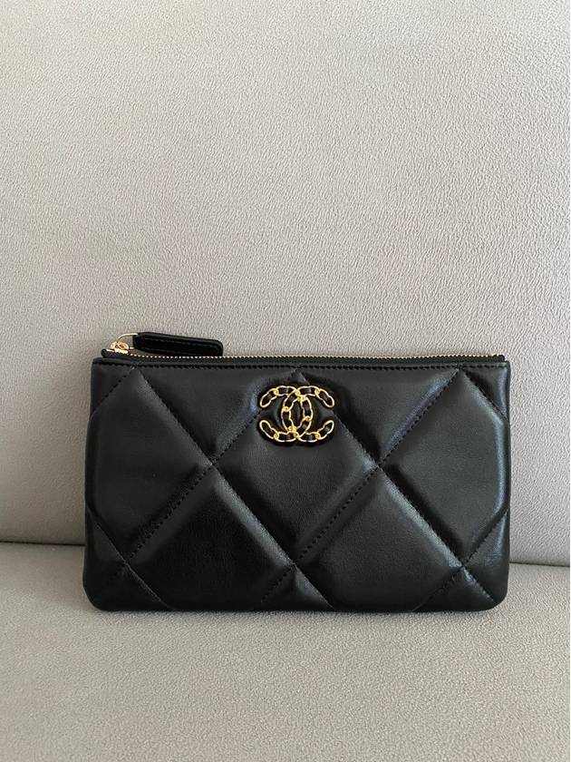 Chanel Small Clutch - Ewore Bags