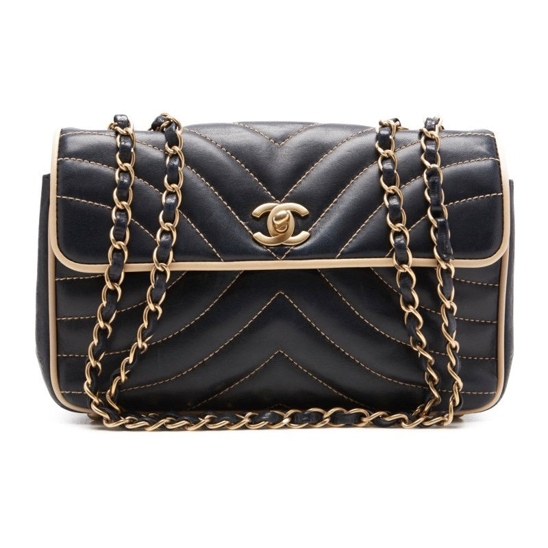 Chanel V Stitch Turn Single Flap Chain Lambskin Navy Ivory
