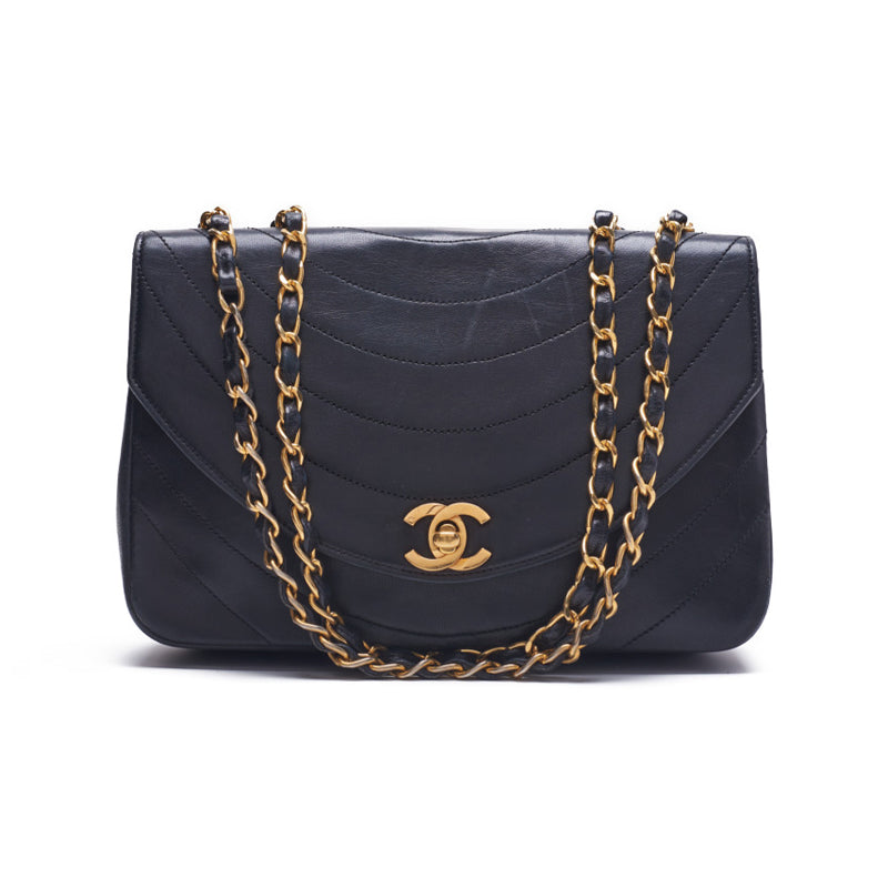 Chanel Border Stitch Round Flap Turn Lock Chain Lambskin Black