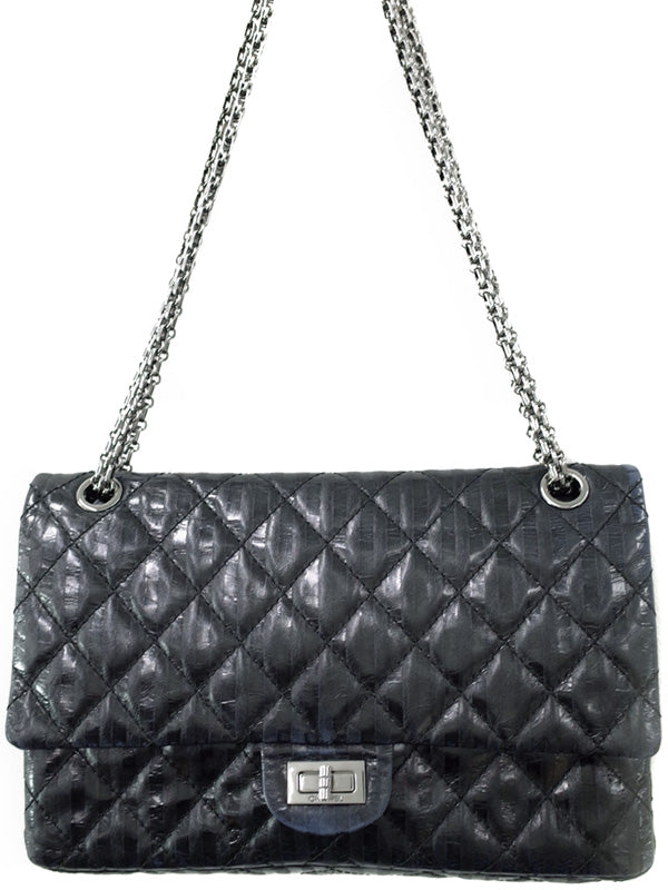 Chanel Matelasse Chain Shoulder Bag Black Leather