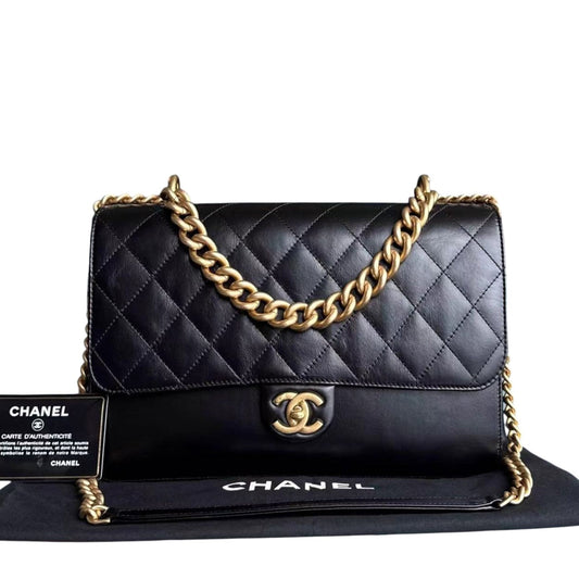 Chanel Shoulder Bag - EworeBags