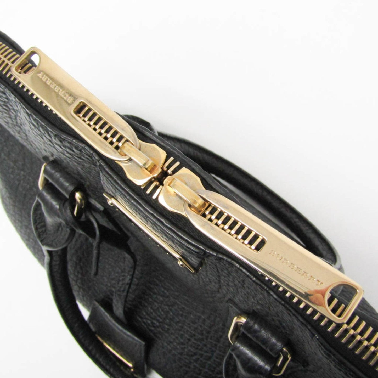 Burberry Black Leather Handbag ( )