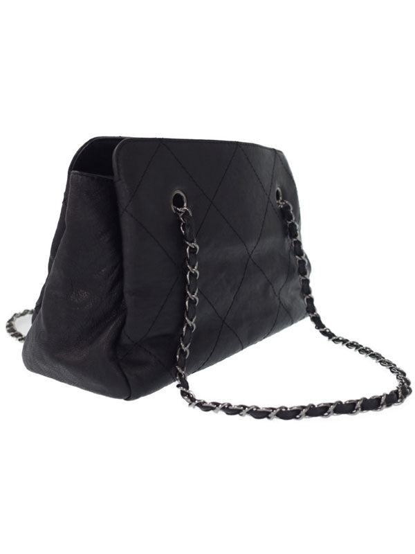 Chanel Matelasse Chain Shoulder Bag Black