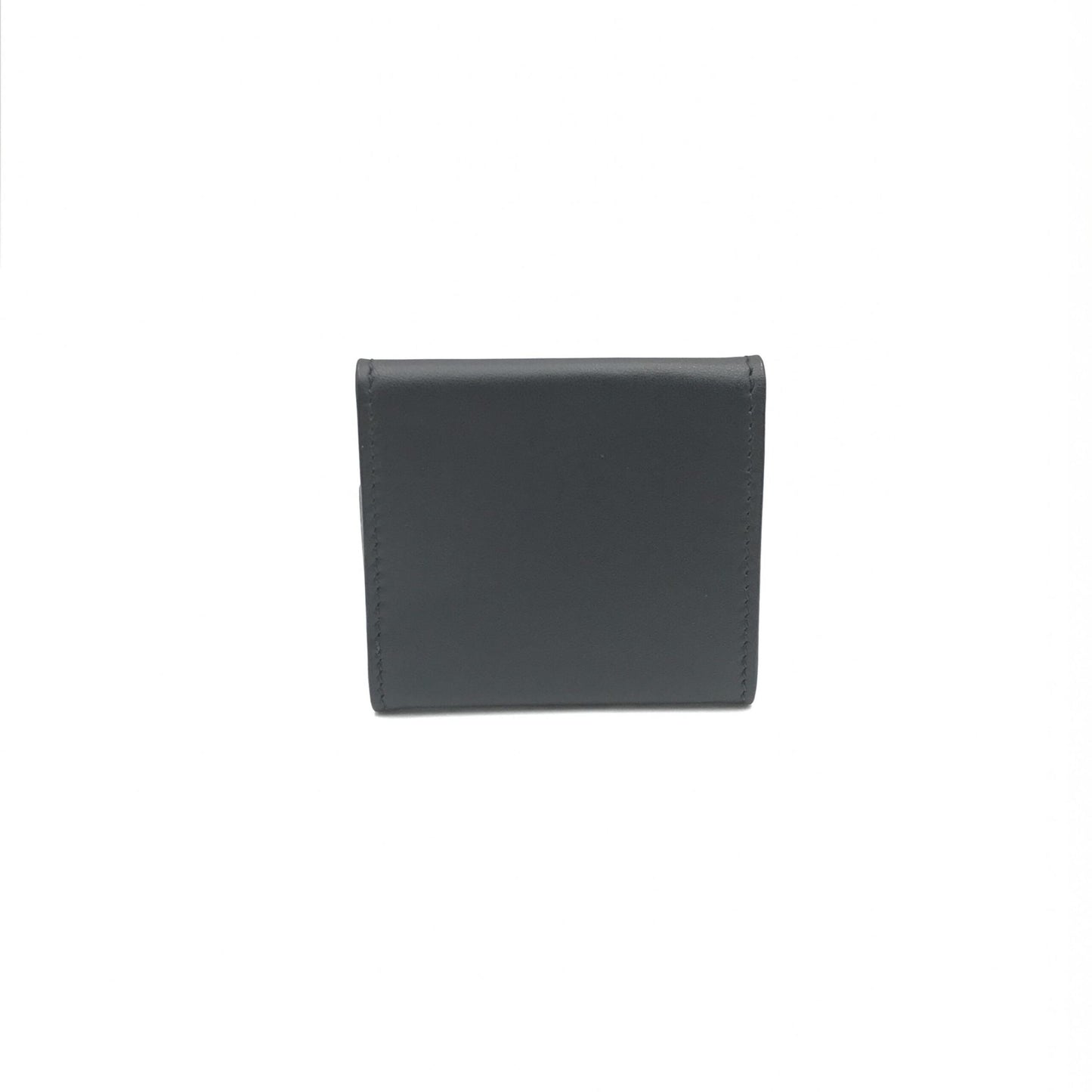 Gucci Compact Leather Wallet With Sleek Women's Design ( )