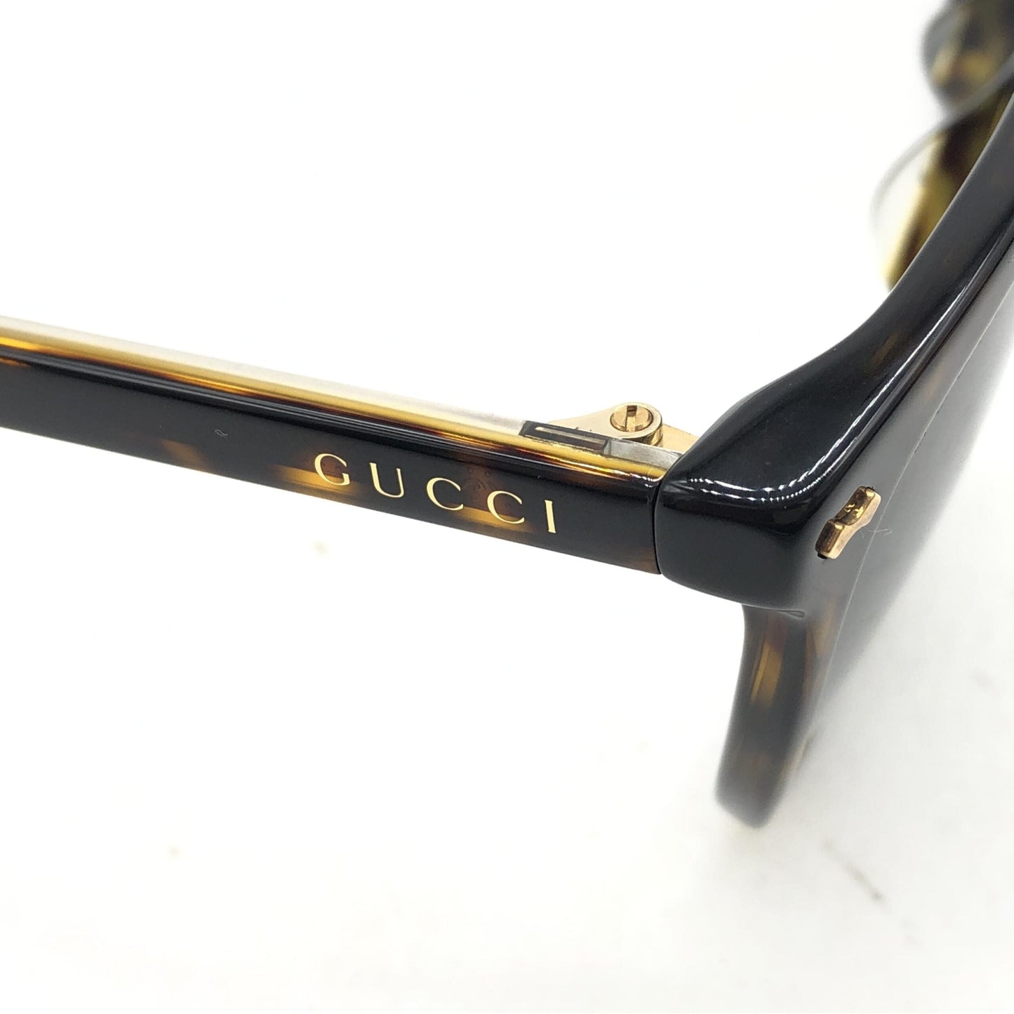 Gucci Tortoise Square Frame Women's Sunglasses ( )