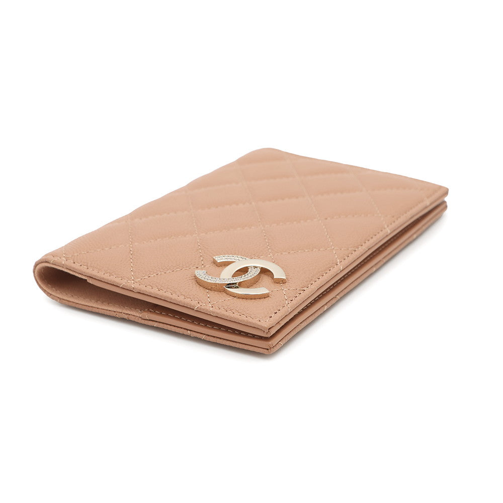 CHANEL Matelasse Passport Cover BeigeAP4182 Caviar Leather Rhinestone