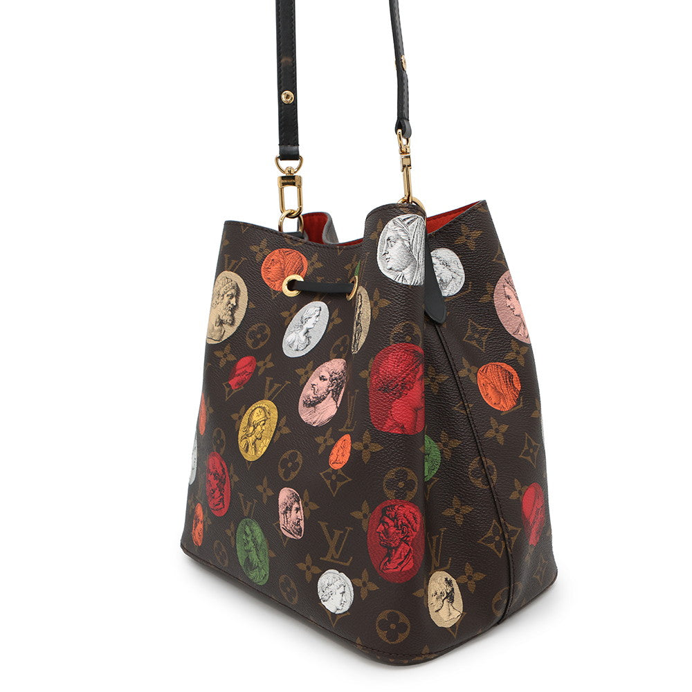 LOUIS VUITTON Neonoe Cameo Collection Red/MulticolorM45956 Monogram / cameo