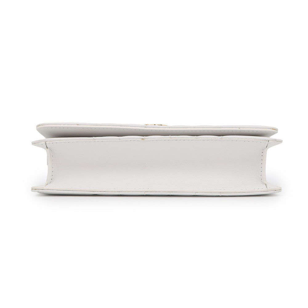 BURBERRY Roller Clutch ChainShoulder White8066176 Leather