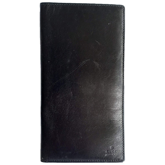 Gucci black leather case