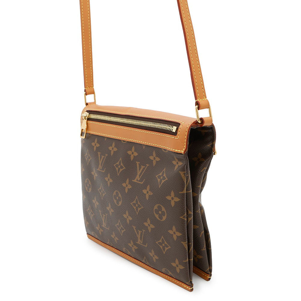 LOUIS VUITTON Saumur Messenger BrownM44879 Monogram Size PM