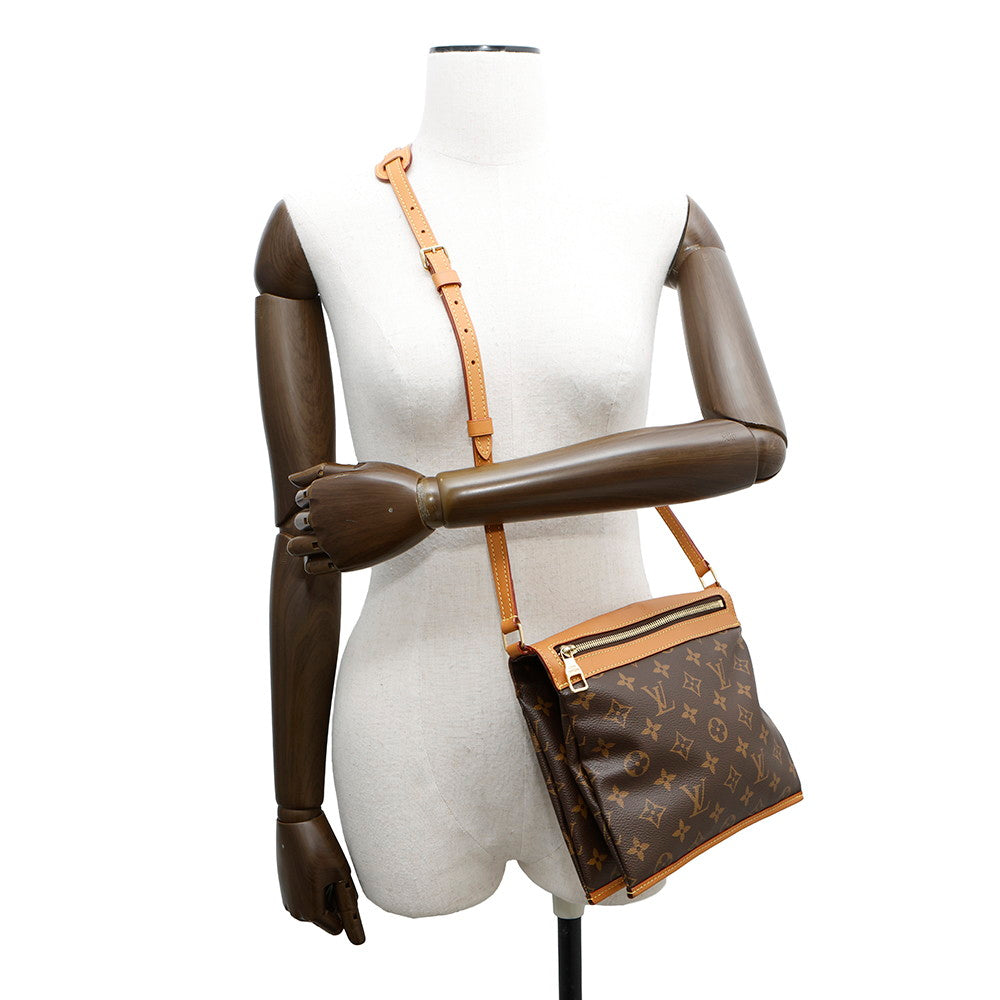 LOUIS VUITTON Saumur Messenger BrownM44879 Monogram Size PM