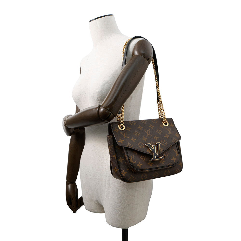 LOUIS VUITTON Passy RedM45592 Monogram