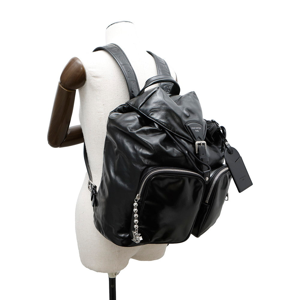 LOUIS VUITTON Montsouris Cargo Backpack BlackM13983 Calf Leather LV Nightgown