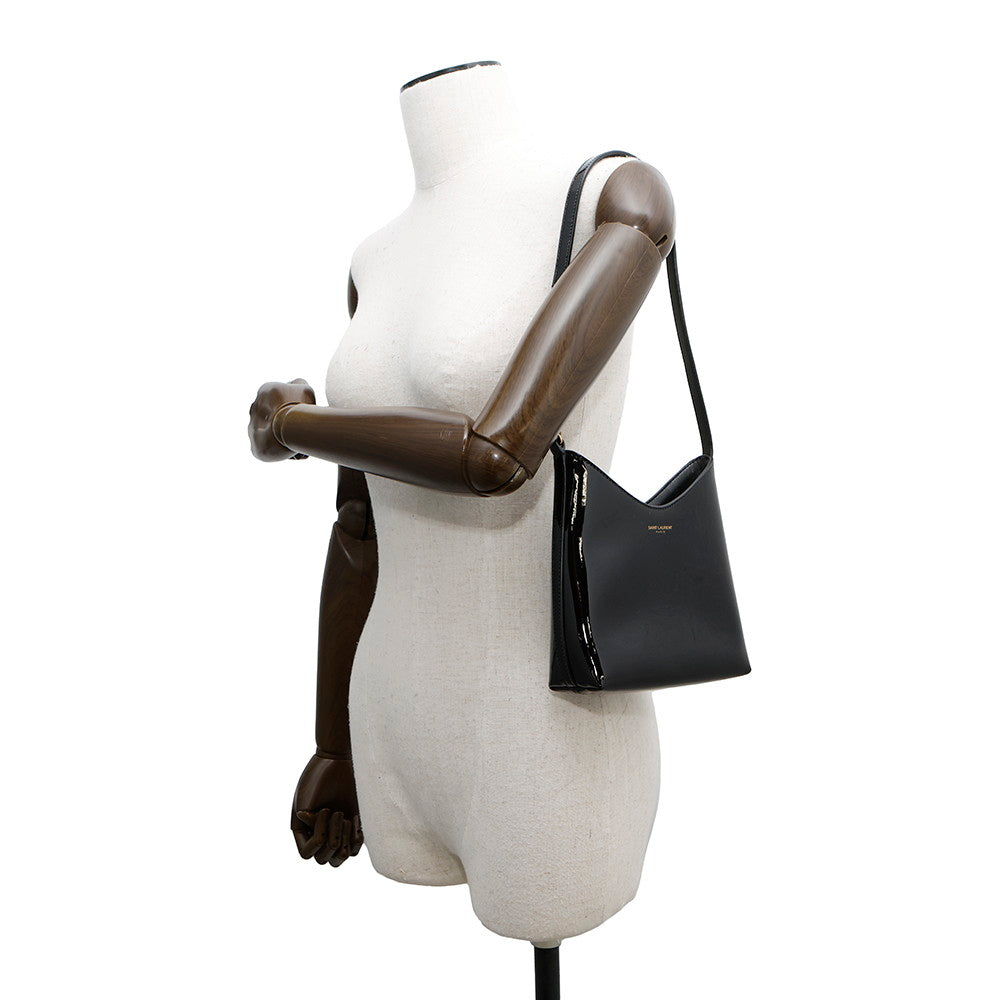 SAINT LAURENT PARIS Handbag Black773626 Patent Leather