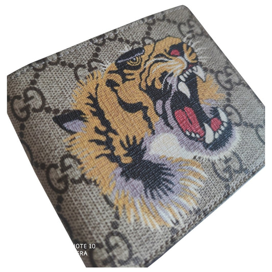 Gucci beige cloth case