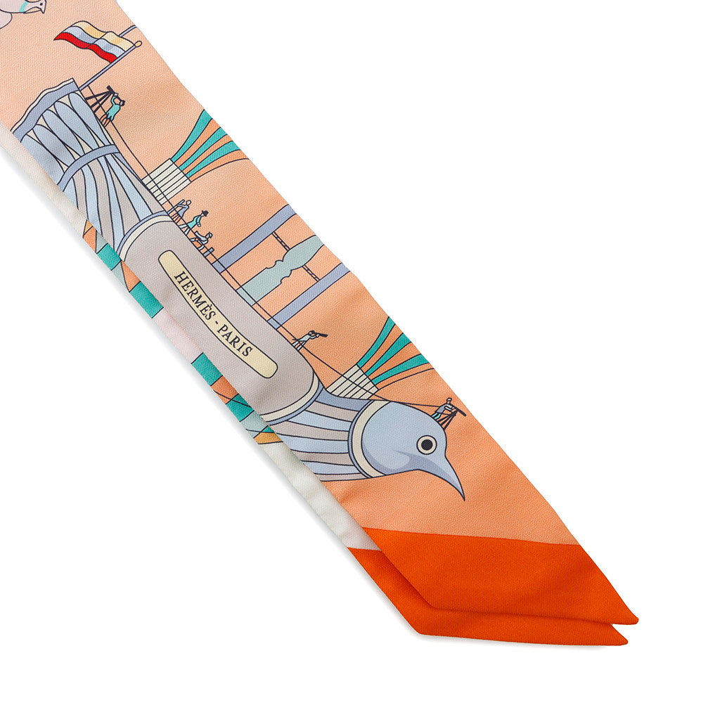 HERMES Twilly The madness of the sky Apricot/Vert/Multicolor Silk100%