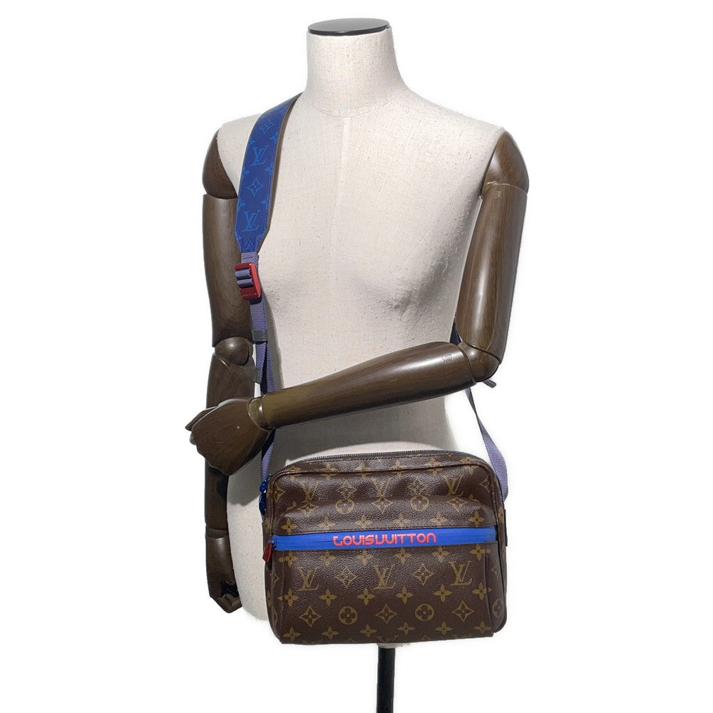 LOUIS VUITTON Messenger BrownM43843 Monogram Size PM