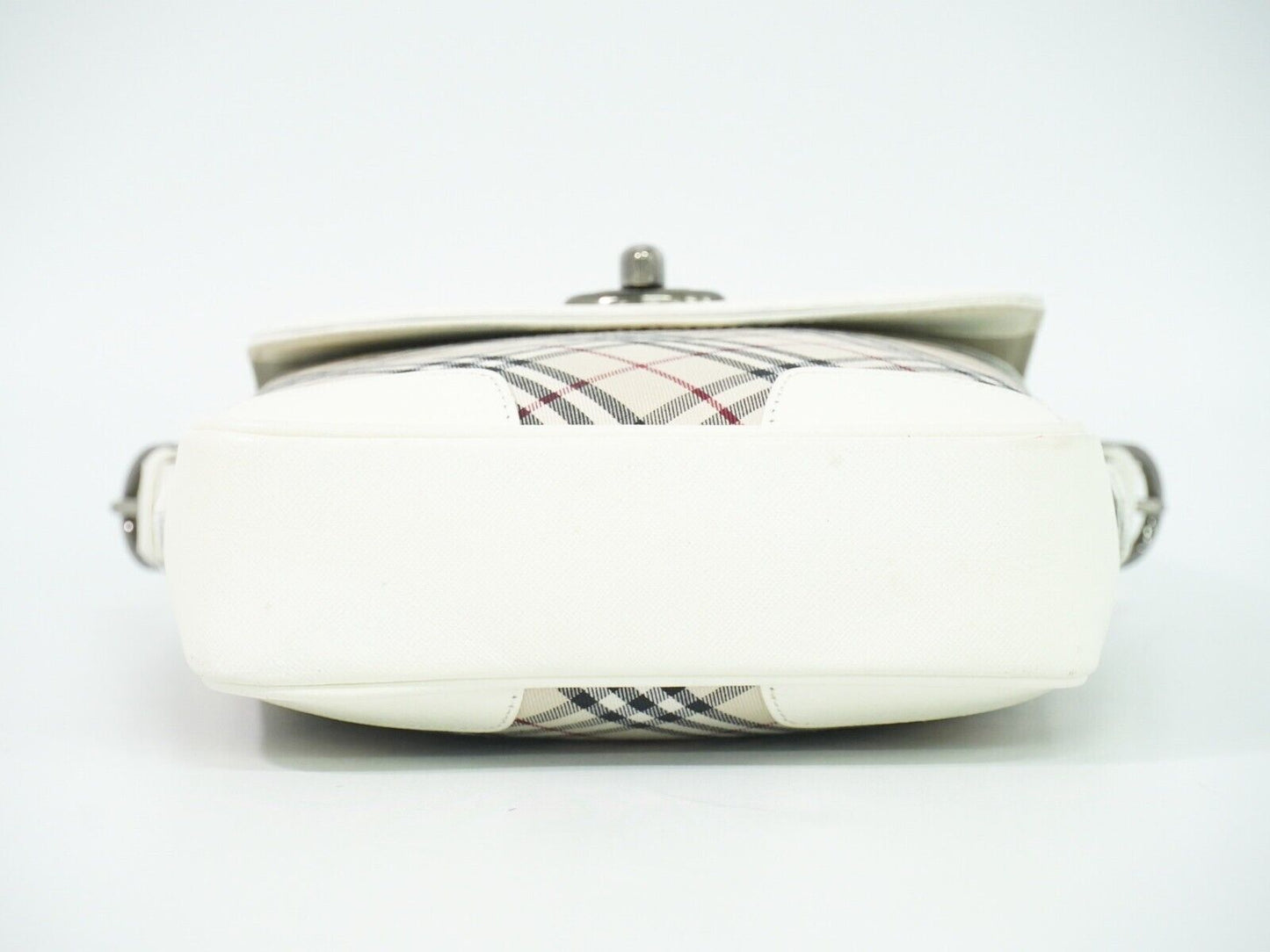 Luxury Burberry Nova Check Shoulder Bag