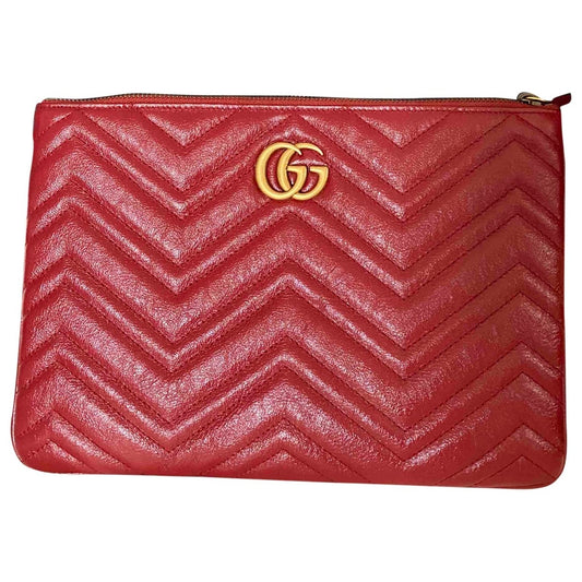 Gucci marmont red leather clutch bag