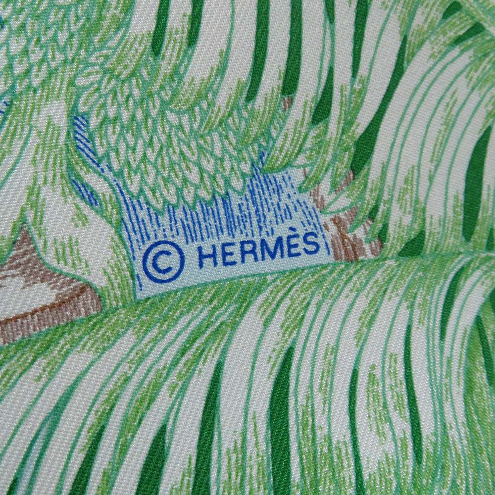 HERMES Carre Fauve Tropical Size 90 Blue/Vert/JauneSoufre Silk100%