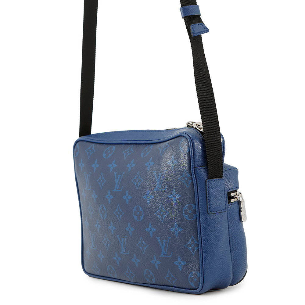 LOUIS VUITTON Outdoor Messenger Taigarama CobaltM30242 Taiga Leather?Leather Monogram Size PM