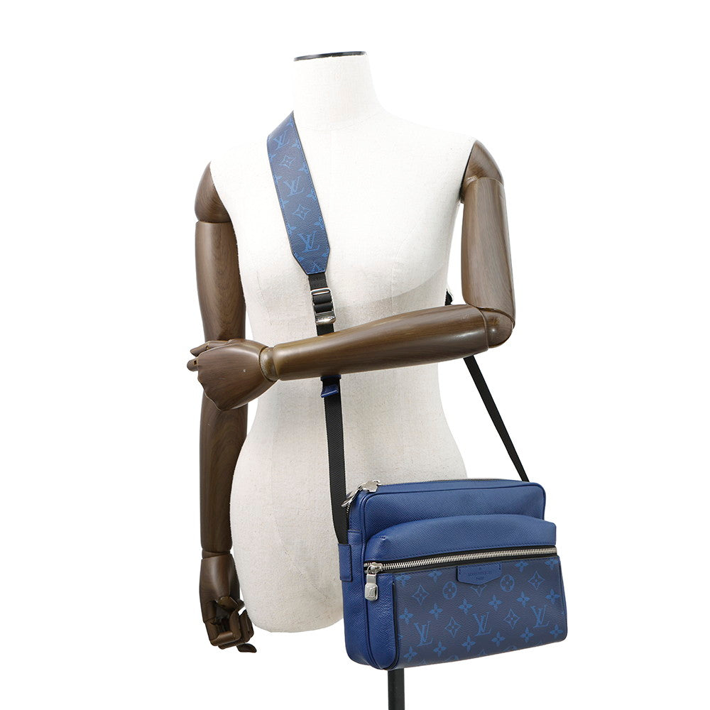 LOUIS VUITTON Outdoor Messenger Taigarama CobaltM30242 Taiga Leather?Leather Monogram Size PM
