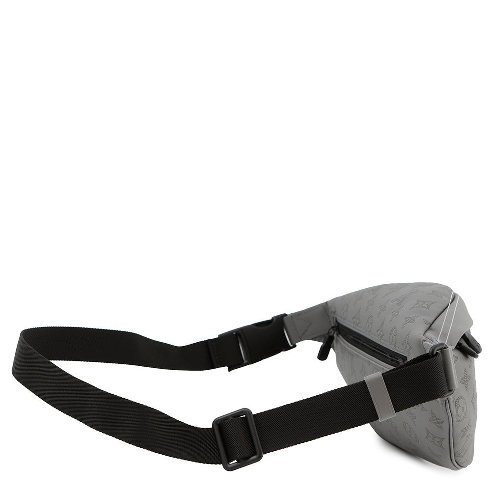 LOUIS VUITTON Discovery?Bumbag GrayM46108 Monogram Shadow Size PM
