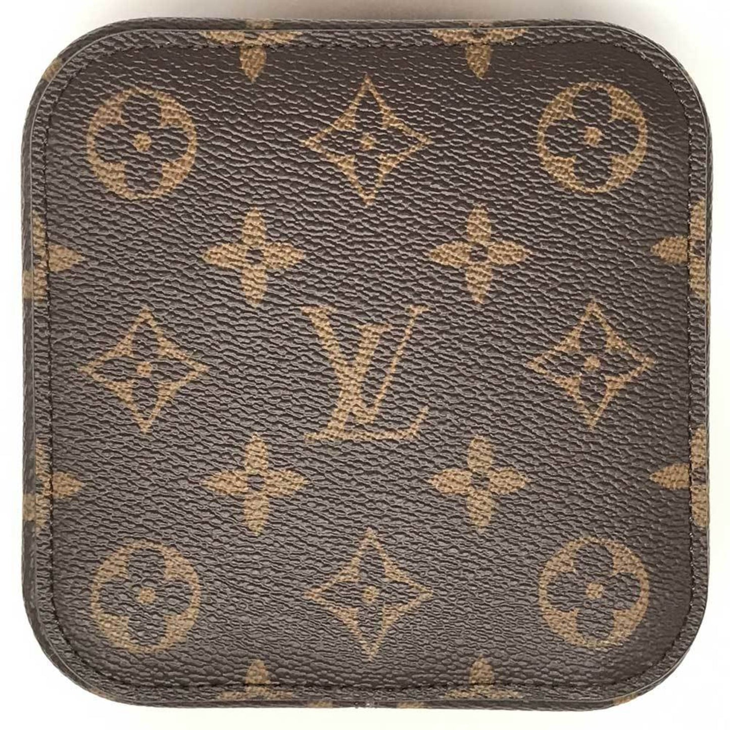 LOUIS VUITTON Camille Jewelleryset